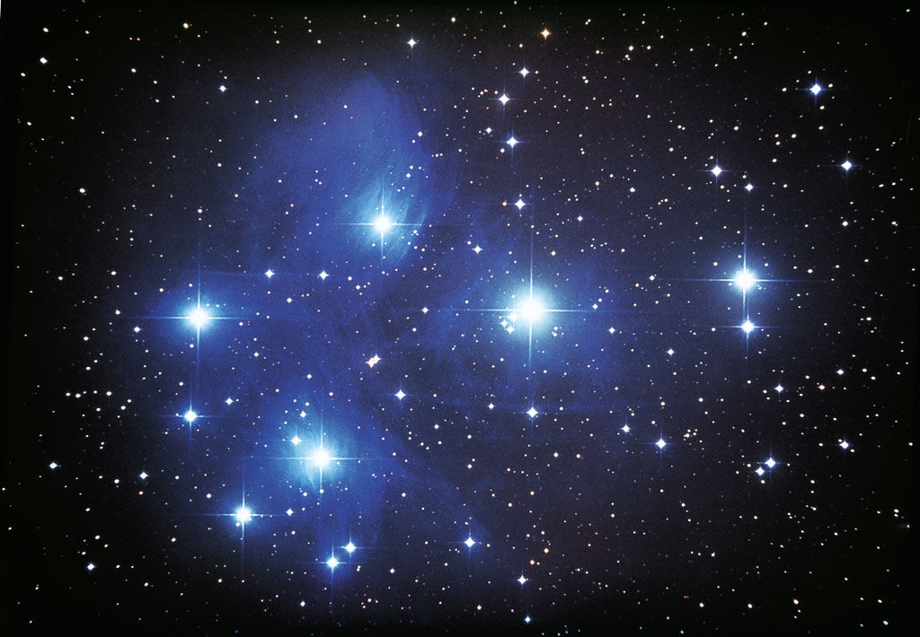 泛星满天的主播照片