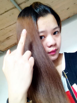 宝宝嗳妮主播照片