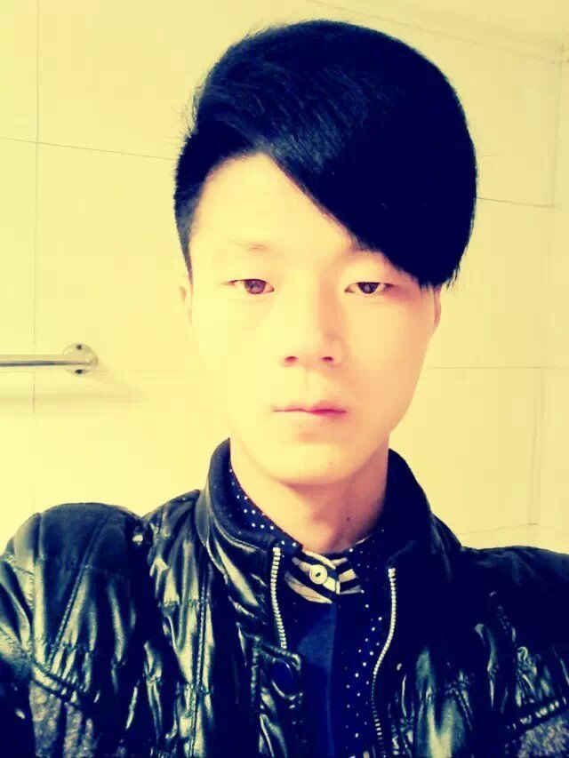 逗比九杰的主播照片