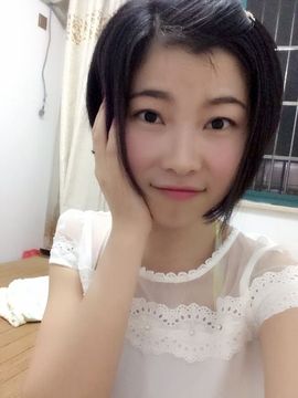 ~~梓琦*主播照片