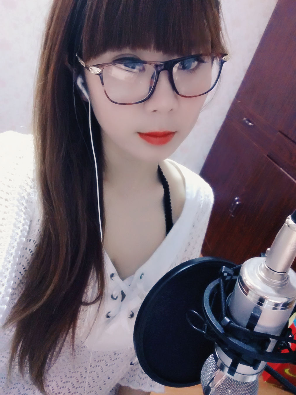 小小小小莹莹的主播照片
