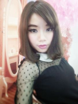 乔小白君主播照片