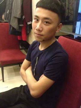 丶美丽外漏的宣瑾主播照片