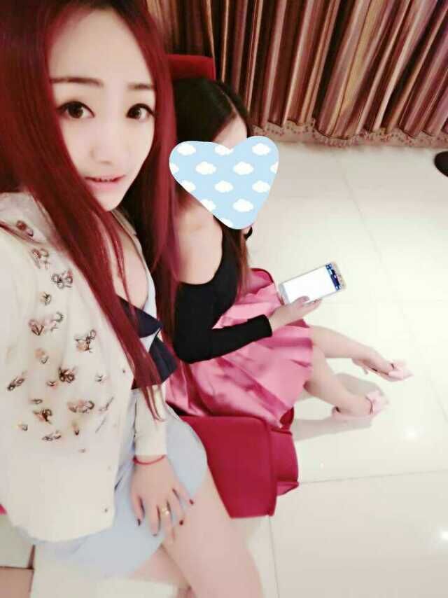 依大大@的主播照片