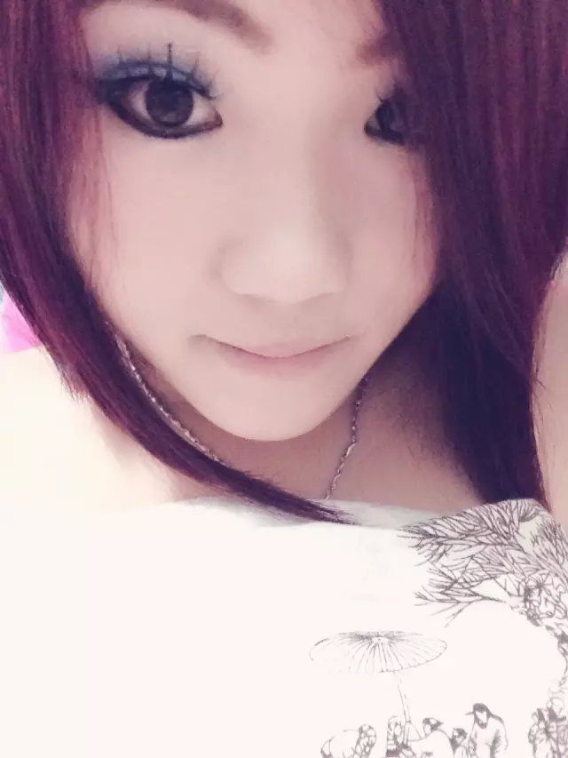 丫头王熙的主播照片