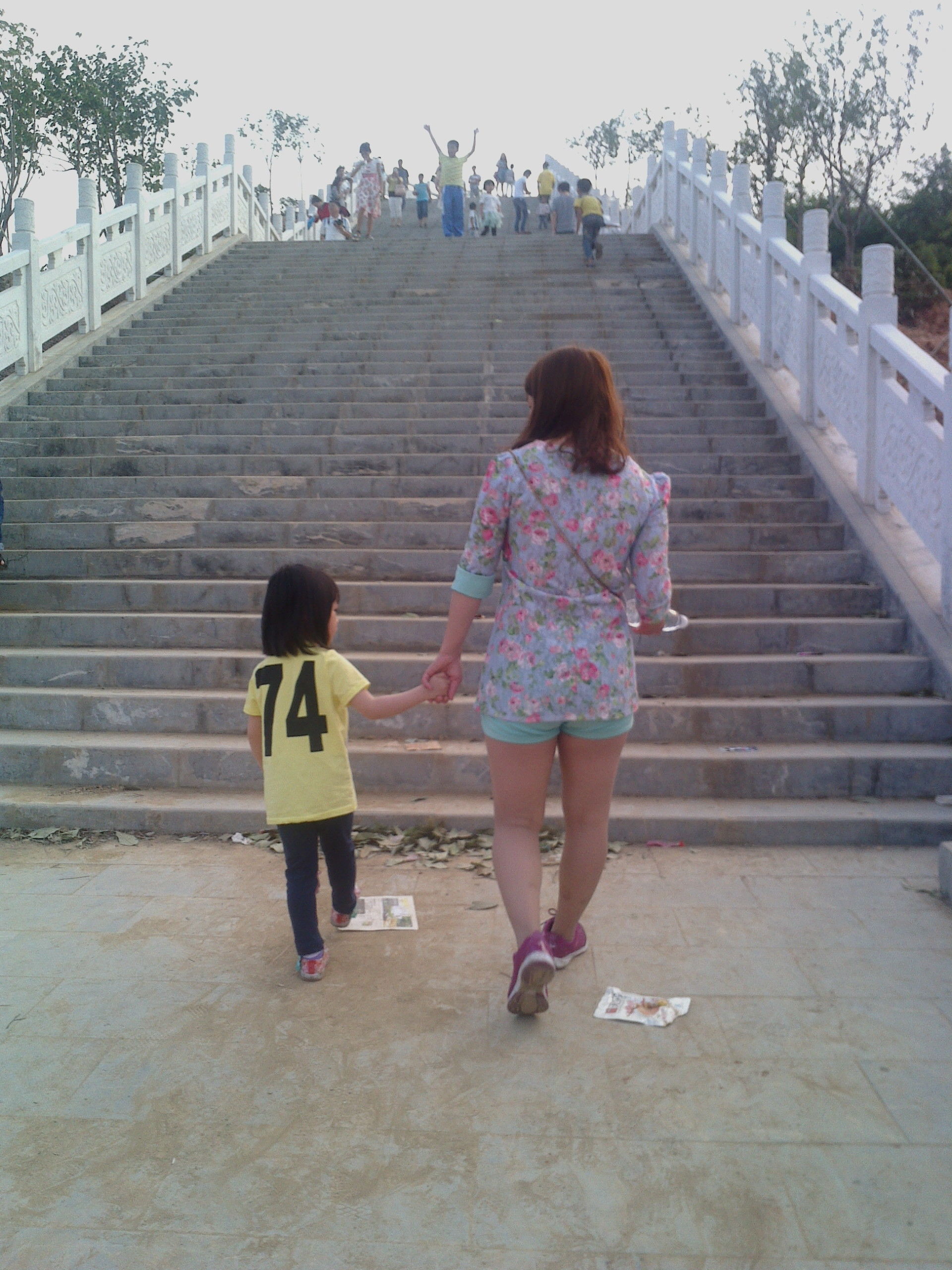 昵称违规，请重新修改的主播照片