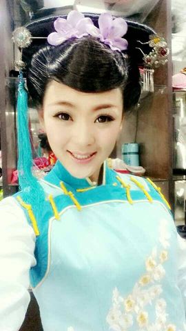 小镇姑娘829613主播照片