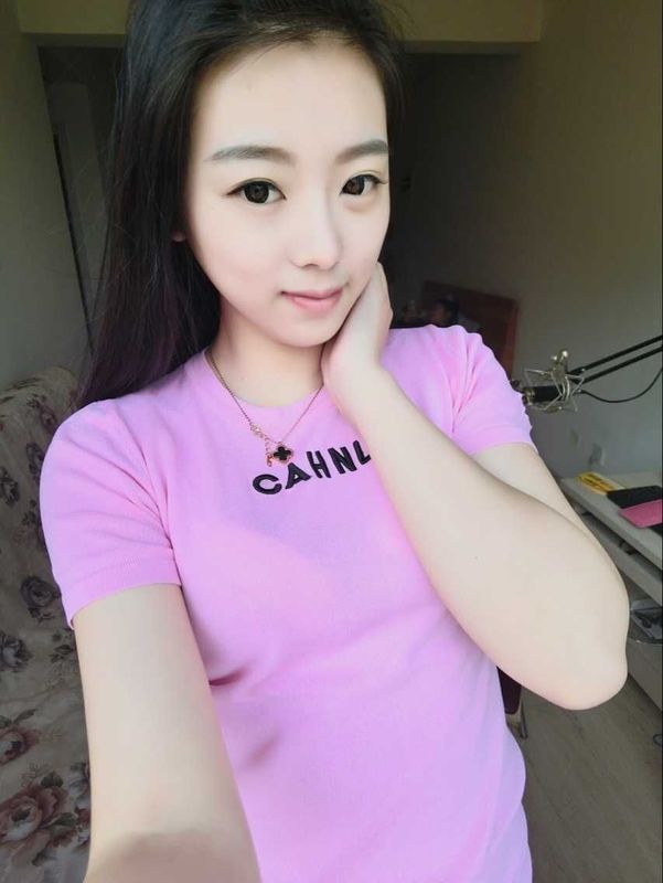心语丶辛苑的主播海报