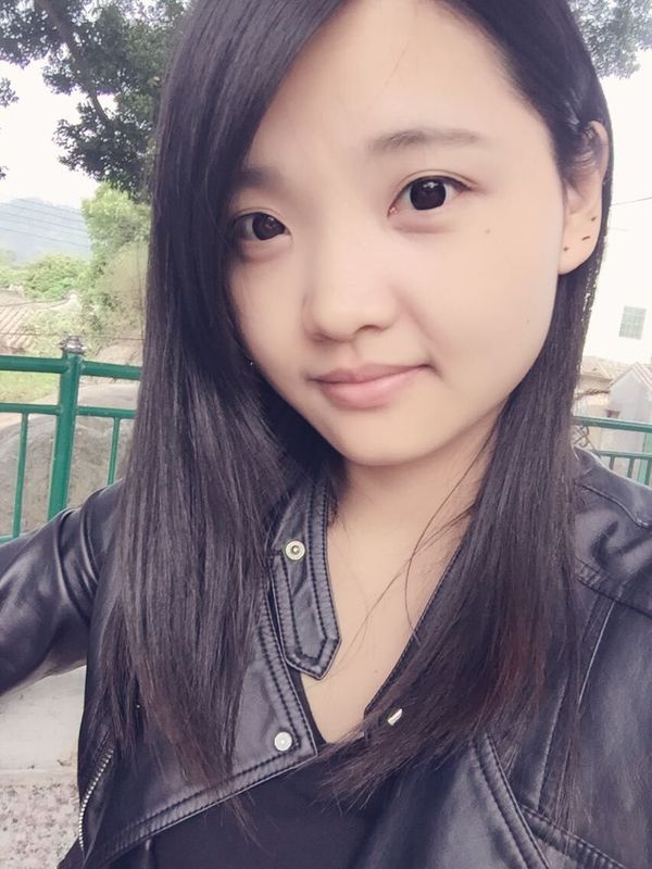 哆児的主播海报