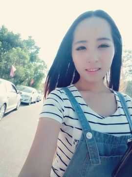荷曦♫つ主播照片