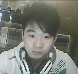 【♥彩ソ一族】♚军主播照片
