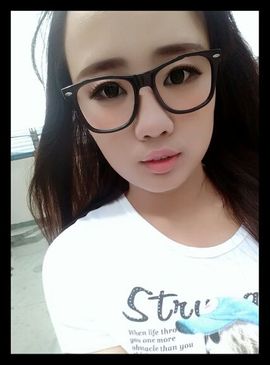 小金鱼鱼鱼鱼🐠主播照片