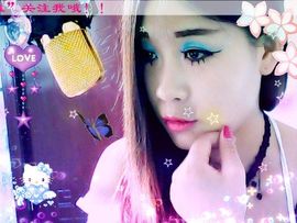 安梦雅主播照片