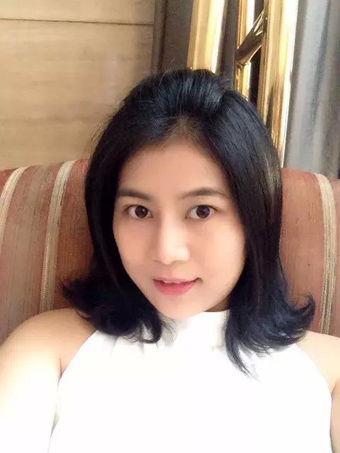 ℡紅唇“的主播照片