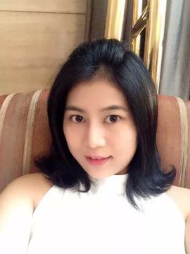 ℡红唇“主播照片