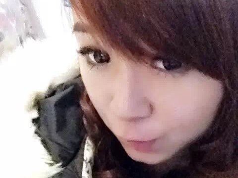 陌陌小主海报