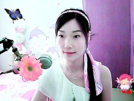 FY♬纷纷主播照片