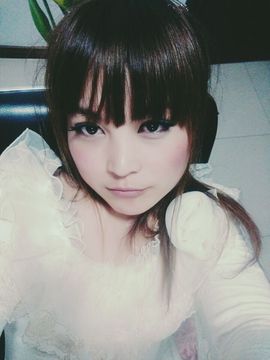 ღ冰城ღ傲雪儿主播照片