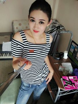 我是艺宝主播照片