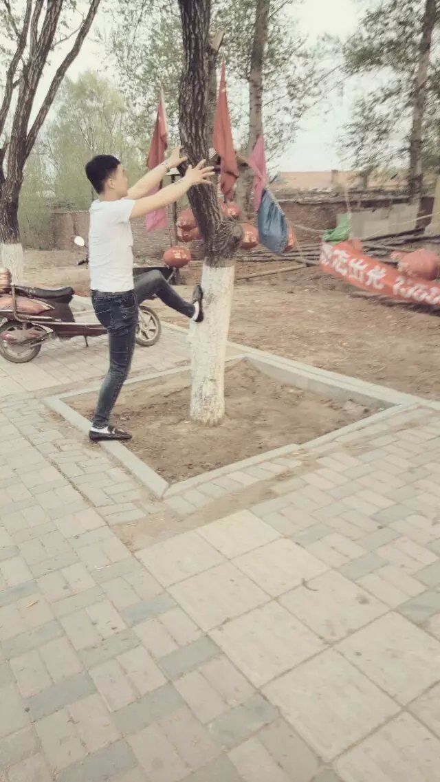 钻石般.闪耀的主播照片
