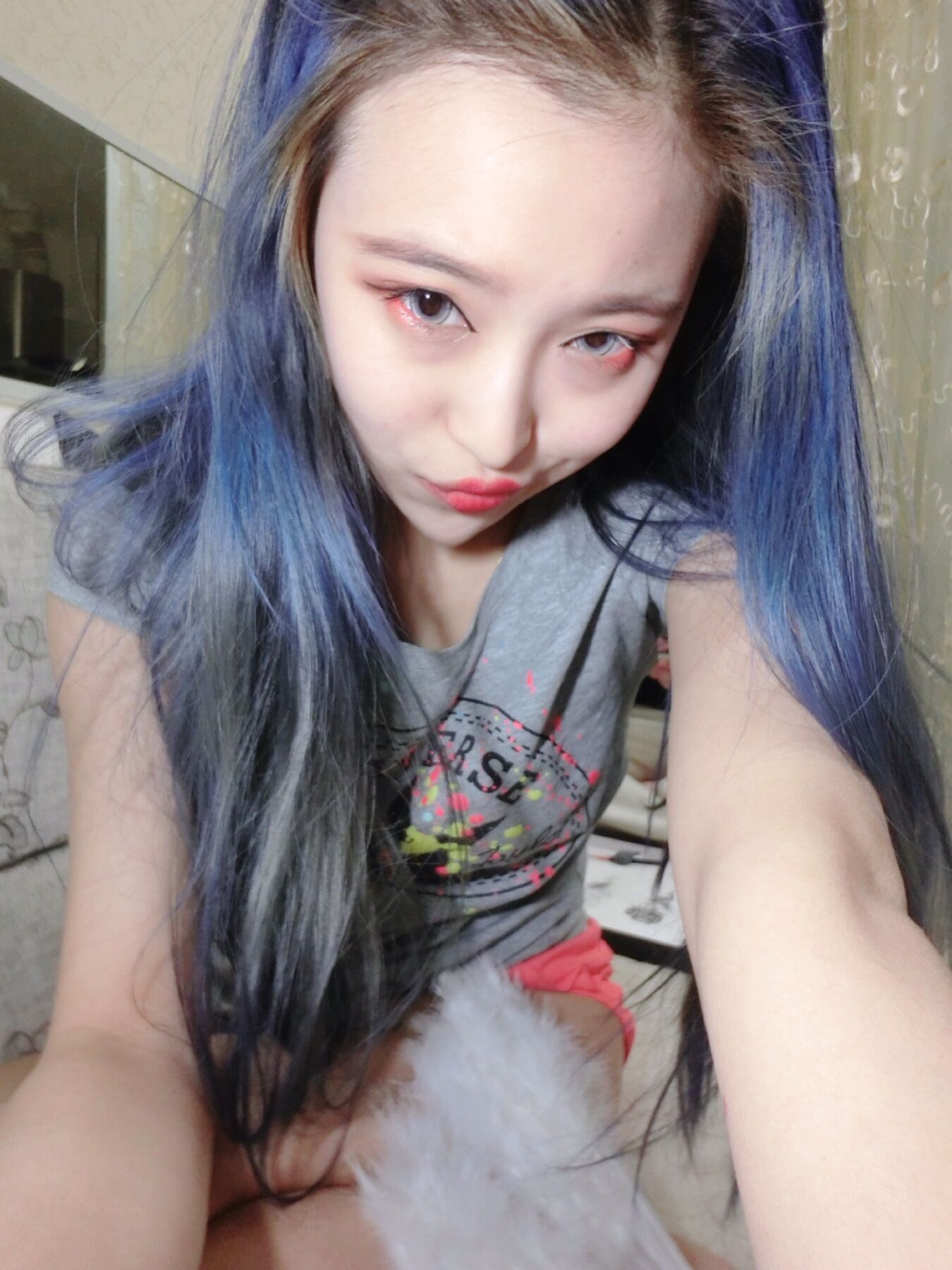 阿喵姐姐的图片