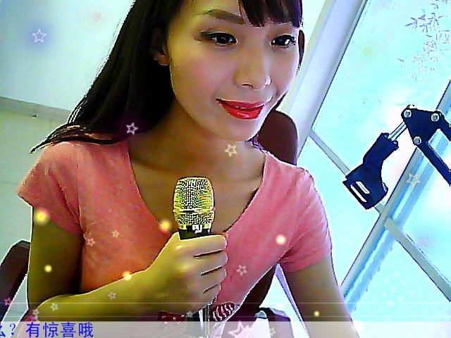 西奈奈的主播照片