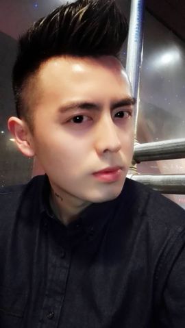 艾伦软嘴唇主播照片