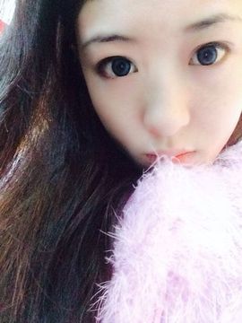 米娅★小虾主播照片