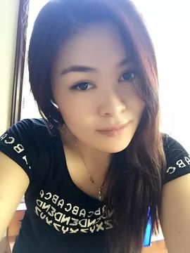 $艳儿主播照片