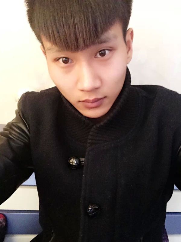 ❤焦点的主播海报