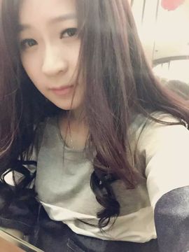 风中的风铃主播照片