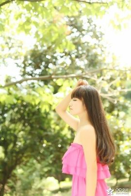 风中的风铃主播照片