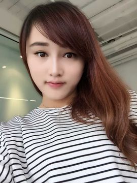 @小骨主播照片