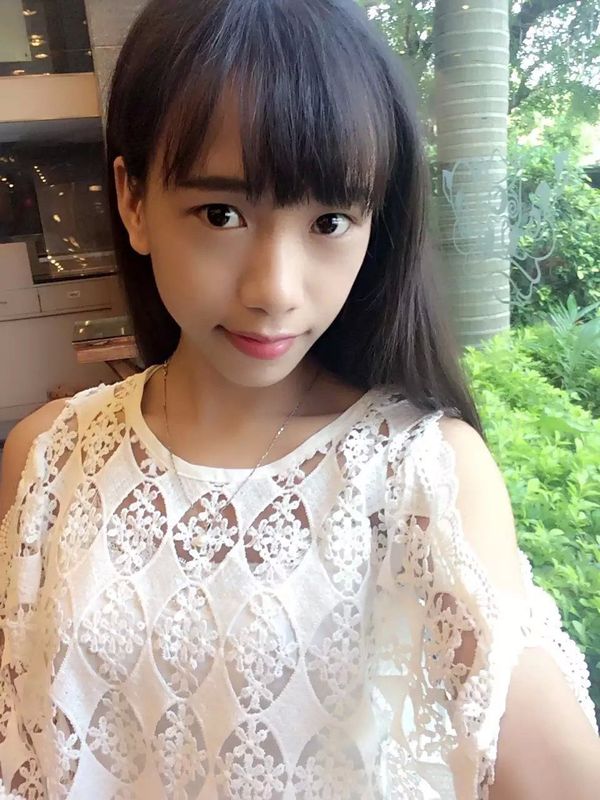 鹏程⏎娇娇的主播海报