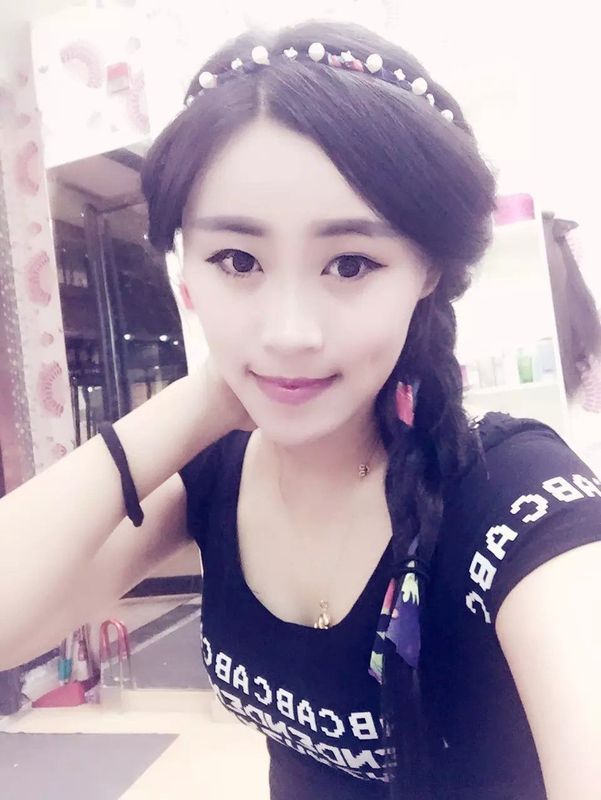 你竟然不知道你顾姐的主播海报