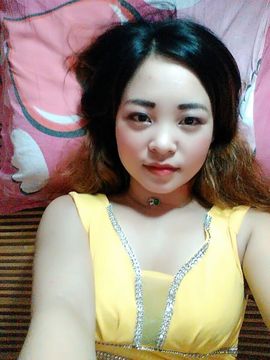 蚀骨💕冷美人主播照片