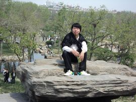最爱依琳主播照片