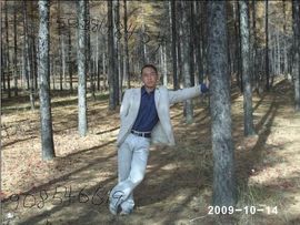 暴发户龙哥主播照片
