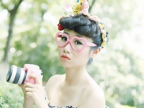 武汉ღ﹏花妞つ海报