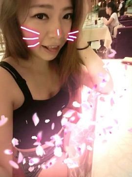 会撒娇的虫子主播照片