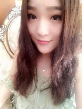 疯狂的小小辣椒主播照片