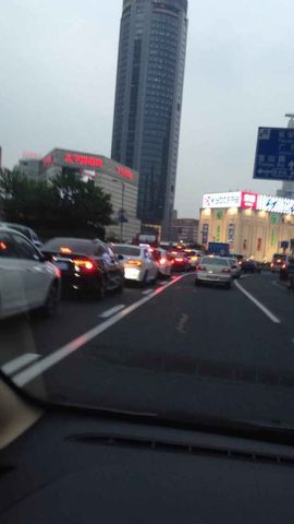 翠被冷落凄余馨主播照片