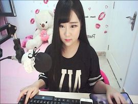 小小西521主播照片