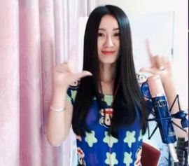 风中的风铃主播照片