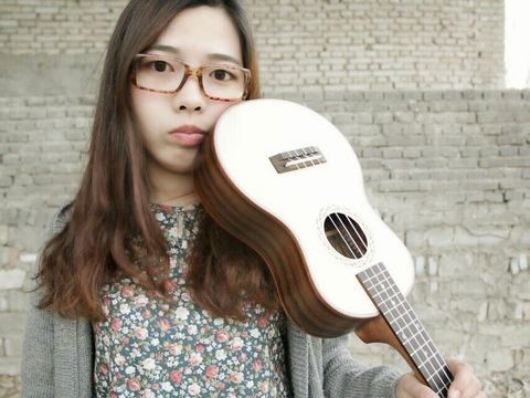 ✨盖儿✨海报