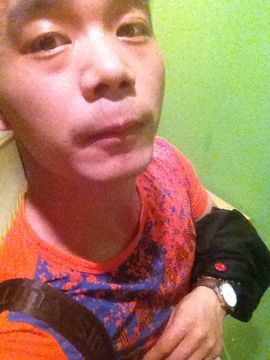 小冰大闸蟹养殖基地主播照片