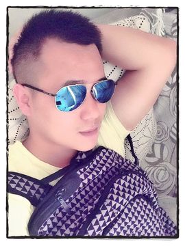 _红鲤鱼与绿鲤鱼与驴主播照片