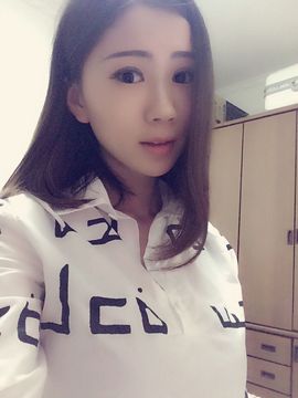 シ小雨丶Jenny主播照片