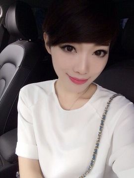 风中的风铃主播照片