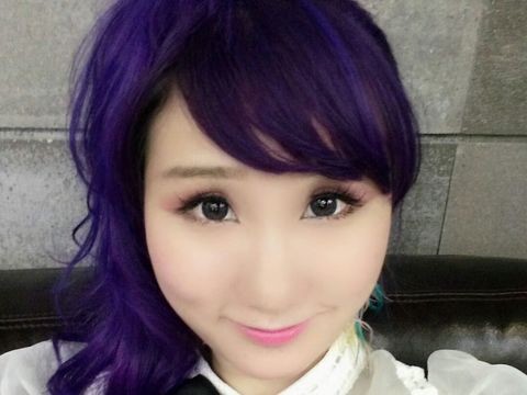 紫晴馥绮海报